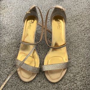 3-inch Thalia Sodi heels